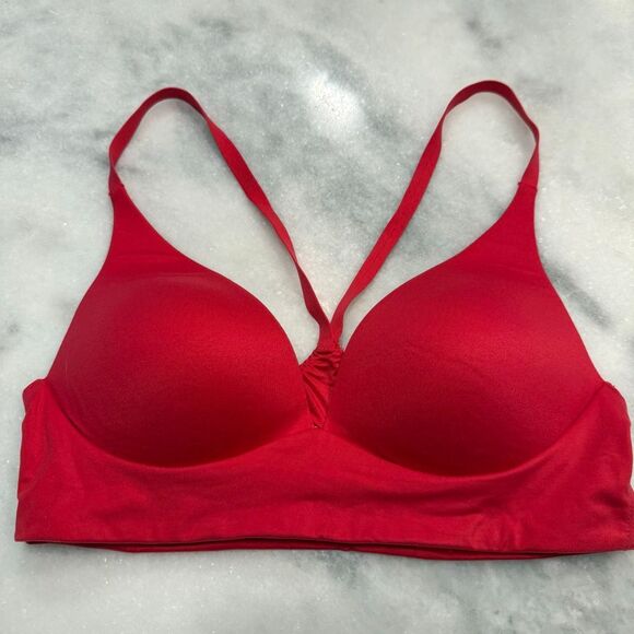 Victoria's Secret Lightly Lined Crossback Pullover Plunge Bra Red Size 34B - Picture 1 of 3